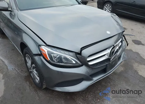 2017 Mercedes-Benz C 300 4Matic from USA, damaged, VIN 55SWF4KB4HU209283